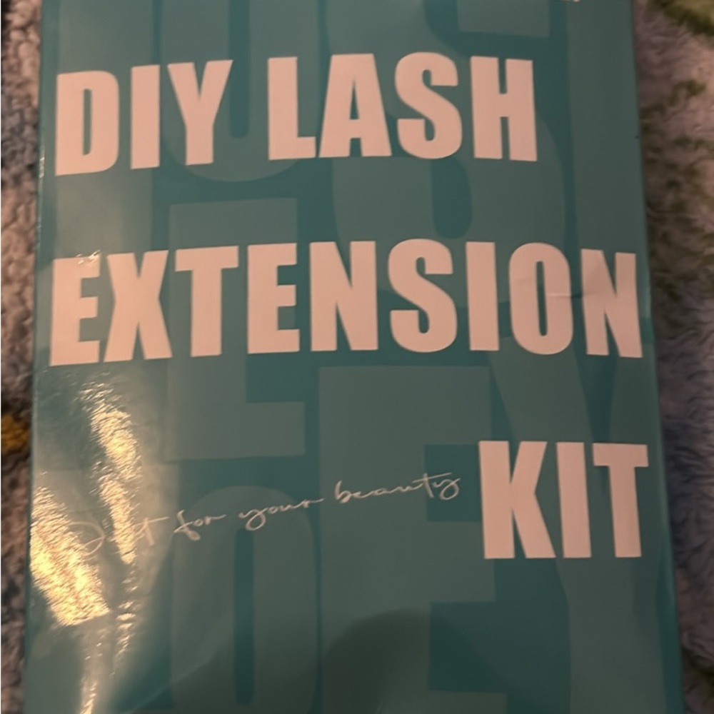 DIY Lash Extension Kit